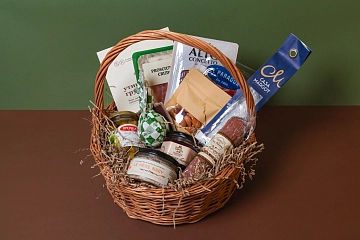 Подарочная корзина "Мясной ажиотаж"